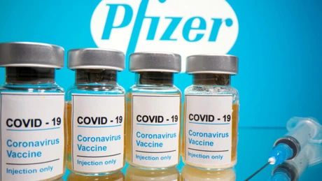 Pfizer a redus la jumătate livrările de vaccinuri către România şi alte state europene