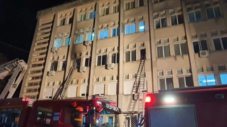 Secția ATI a unui spital din Piatra Neamț a luat foc. Zece morți UPDATED