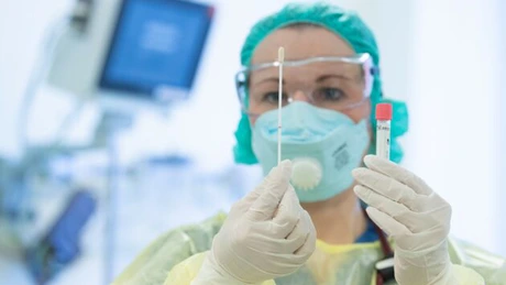 Ministerul Sănătăţii: Primele două cazuri cu varianta Omicron a virusului SARS-CoV-2 au fost confirmate în România