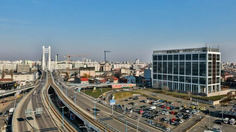 Multinaționalele cu cele mai mari sedii la București plătesc 50 de milioane de euro/an pentru birourile aproape goale