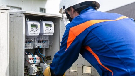 UPDATED Enel trimite notificări clienților care consumă energie electrică peste puterea aprobată. Ei riscă să fie deconectați temporar, care sunt soluțiile PRECIZĂRILE companiei