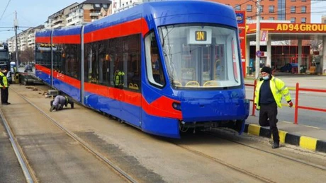 Azi a sosit primul tramvai Imperio din cele zece prevăzute să ajungă în acest an la Oradea