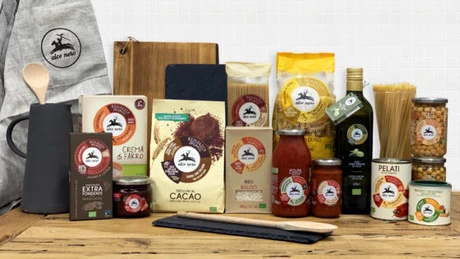 Alce Nero, liderul pieţei italiene de alimente bio, intră în supermarketuri, băcănii şi pe eMag Marketplace