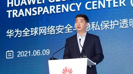 Huawei inaugurează în China cel mai mare centru global de transparenţă pentru securitate cibernetică şi protecţia confidenţialităţii