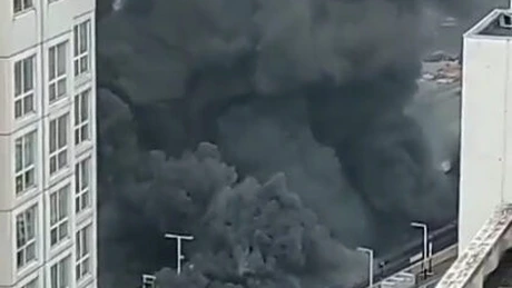 O explozie puternică s-a produs la o stație de metrou din Londra