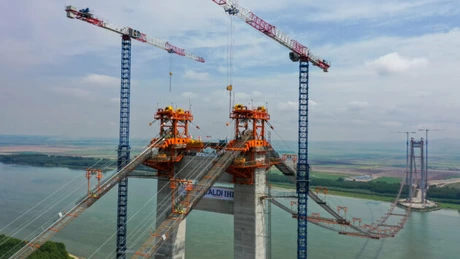Grindeanu: Lucrările la podul suspendat de la Brăila au ajuns la un stadiu fizic de 60%