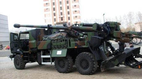 Franța va livra Cehiei 52 de obuziere Caesar