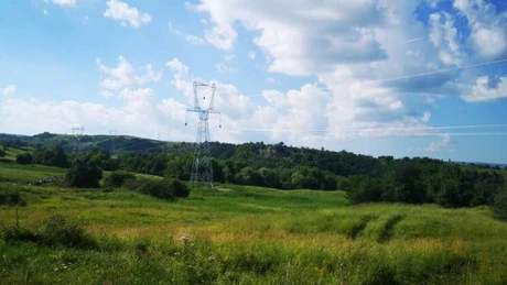Linia Transelectrica propusă spre finanțare din Fondul de Modernizare va permite amplasarea a aproape 700 MW noi în regenerabil în Dobrogea