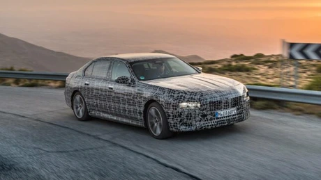 BMW testează intens viitorul i7