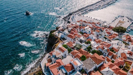 Reduceri de până la 60% la vacanțele pentru vara lui 2022 cumpărate de la Hello Holidays