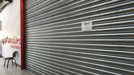 ANPC închide temporar trei magazine Profi. Lanțul de supermarketuri a primit amenzi de 144.000 de lei GALERIE FOTO