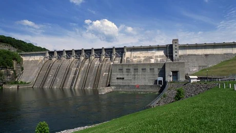 Debitul Dunării va scădea la o treime din normal, producția de energie hidro a scăzut deja semnificativ