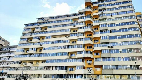 Aproape jumătate din populaţia României locuia în locuinţe supraaglomerate, în 2020 - Eurostat