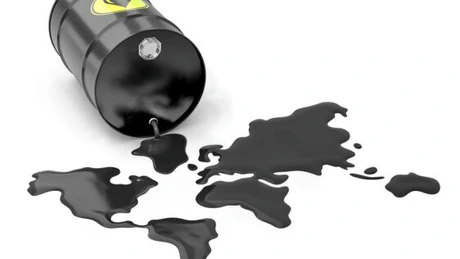 Preţurile petrolului au scăzut luni cu aproape 6%, după carantina adoptată în Shanghai pentru a combate răspândirea COVID-19