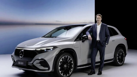 Mercedes a prezentat SUV-ul electric de lux EQS