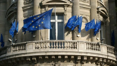 Comisia Europeană urmează să recomande acordarea statutului de candidat la UE pentru Ucraina şi Republica Moldova