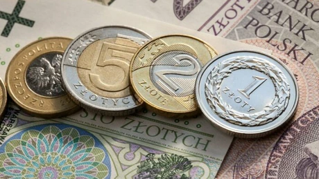 Polonia: Analiştii se aşteaptă la majorarea ratei dobânzii până la 6%