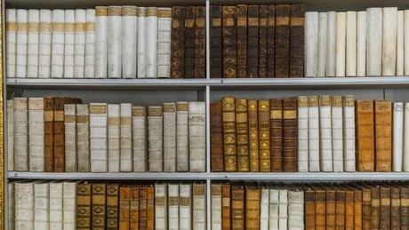 Dorești lichidarea cărților din bibliotecă? O poți face din confortul casei, apelând la anticariat! - (P)