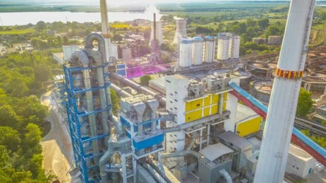 Oficial. Combinatul de alumină Alum Tulcea se închide pentru 17 luni, din cauza exploziei prețurilor la energie și gaze