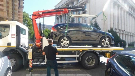 Clotilde Armand: Aproape 700 de mașini parcate neregulamentar au fost ridicate în șase luni