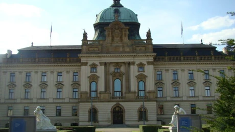 Parlamentul ceh a votat în favoarea introducerii unei taxe pe profiturile excesive realizate de companiile energetice și de bănci