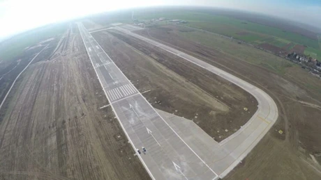 A fost semant contractul pentru extinderea pistei Aeroportului din Oradea. Lucrările vor costa 15,8 milioane de euro