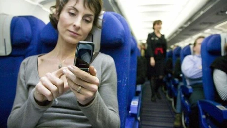 Beneficiile 5G: ”Adio Modul Avion”. Comisia Europeană vrea să permită folosirea telefonului în timpul zborului