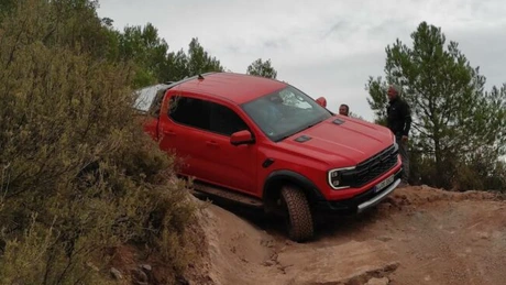 Test Ford Ranger Raptor - Un pick-up fără limite