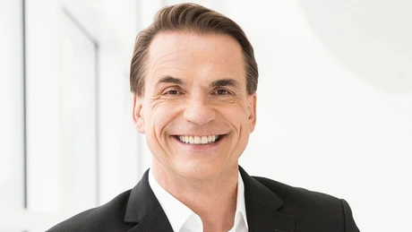 Directorul general al celei mai mari edituri din lume Penguin Random House, Markus Dohle, a demisionat după eșecul fuziunii cu rivala Simon & Schuster