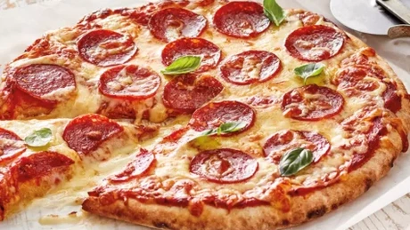 Analiză Glovo: Românii au comandat în ultimul an o pizza la 5 secunde. Comenzile din București, peste Barcelona, Madrid, Roma sau Milano