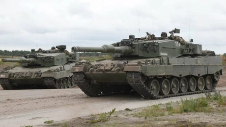 Aliaţii şi partenerii NATO au livrat Ucrainei 230 de tancuri şi 1.550 de vehicule blindate
