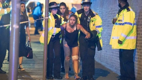 Serviciile secrete britanice au avut șanse să împiedice atentatul cu bombă comis în timpul concertului cântăreței Ariana Grande de la Manchester - rezultate anchetă