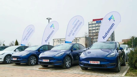 Guvernul de la Paris vrea ca Tesla să construiască în Franța o fabrică de baterii