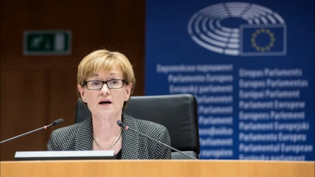 Comisarul european pentru Servicii Financiare Mairead McGuinness dă asigurări că un euro digital nu va fi un sistem ''Big Brother''