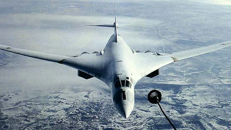 Bombardiere strategice ruse au efectuat misiuni de patrulare în mările Barenţ şi Norvegiei