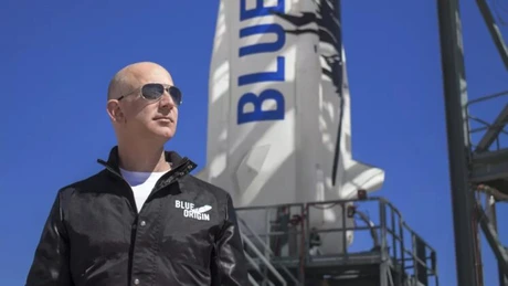 Compania spațială Blue Origin a lui Jeff Bezos a câștigat un contract cu NASA pentru a trimite oameni pe Lună