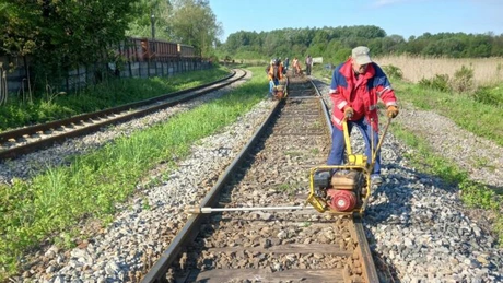 Calea ferată București - Pitești: Studiul de fezabilitate necesar electrificării liniei urmează să fie lansat la licitație