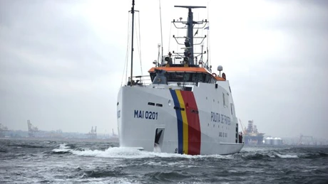 Intervenţie pe Marea Neagră pentru salvarea a zeci de migranţi afro-asiatici, aflaţi într-o ambarcaţiune