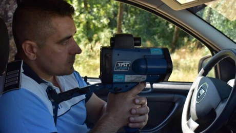 Poliţia Română vrea radare noi: A fost lansată licitaţia pentru 250 de aparate de măsurare a vitezei bazate pe unde laser