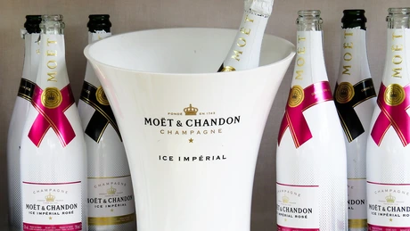 Vânzările de șampanie franțuzească vor scădea în 2023, după doi ani de rezultate record