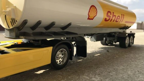 Shell va închide o rafinărie din Germania, pe care o va transforma într-o fabrică de lubrifianți