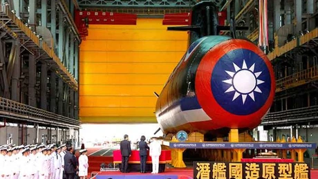 Taiwanul şi-a lansat primul submarin construit pe plan intern