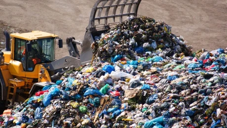 Mircea Fechet: România riscă să fie amendată de Curtea Europeană de Justiţie pentru neînchidrea unor depozite de deșeuri