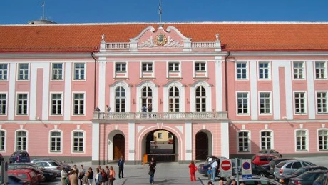 Parlamentul estonian a aprobat un buget național în care sunt incluse cheltuieli militare record