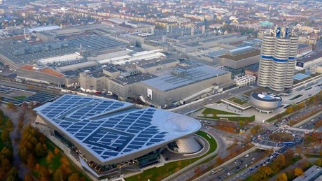 BMW va investi 650 de milioane de euro în principala sa uzină din Germania, unde va fabrica începând din 2027 numai mașini electrice