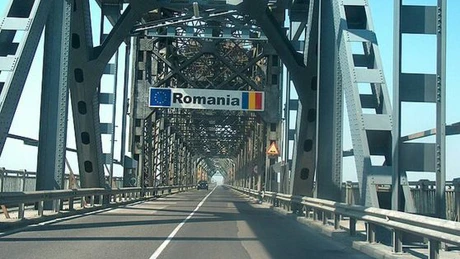 Bulgarii fac reparații la podul Giurgiu - Ruse. Circulația se va desfășura, temporar, pe o singură bandă