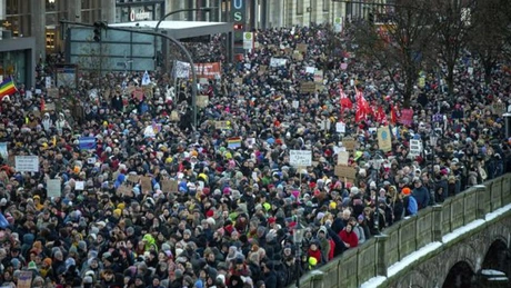 Proteste masive în Germania: Sute de mii de persoane au manifestat din nou împotriva extremei drepte