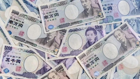 Yenul japonez a ajuns la cel mai scăzut nivel din ultimii 34 de ani