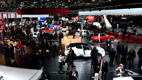 Grupurile europene revin la expoziții. Renault, Stellantis și BMW sunt gata pentru Paris Motor Show 2024