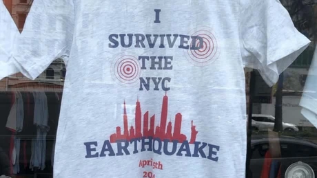 Val de glume în online după seismul de ieri din New York. Imediat au fost scoase la vânzare tricouri inscripționate cu 